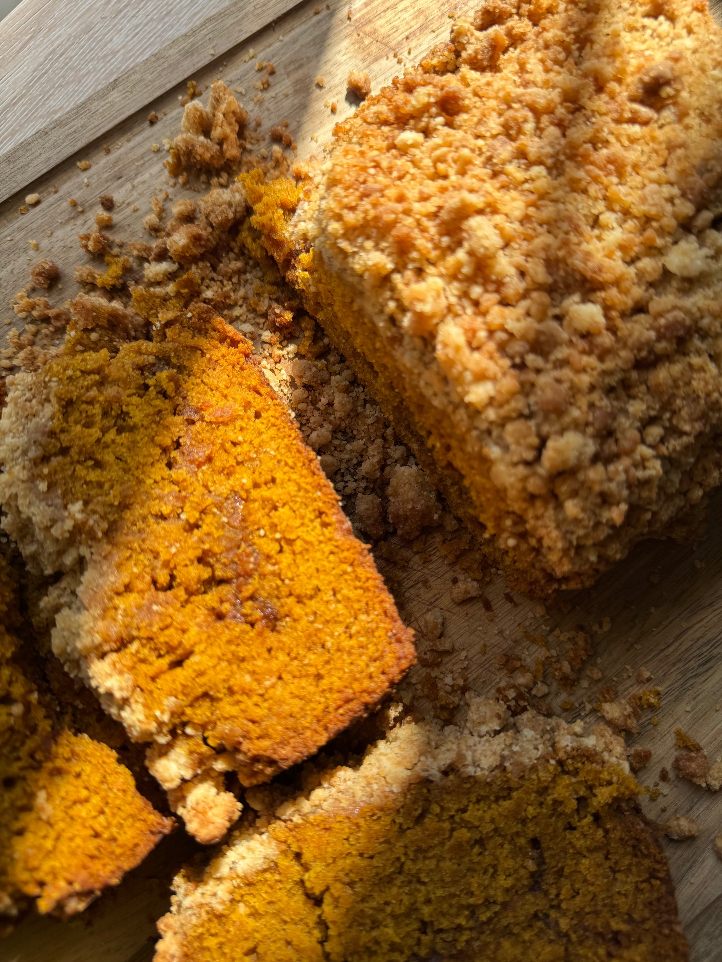 Pumpkin Biscoff Streusel Bread